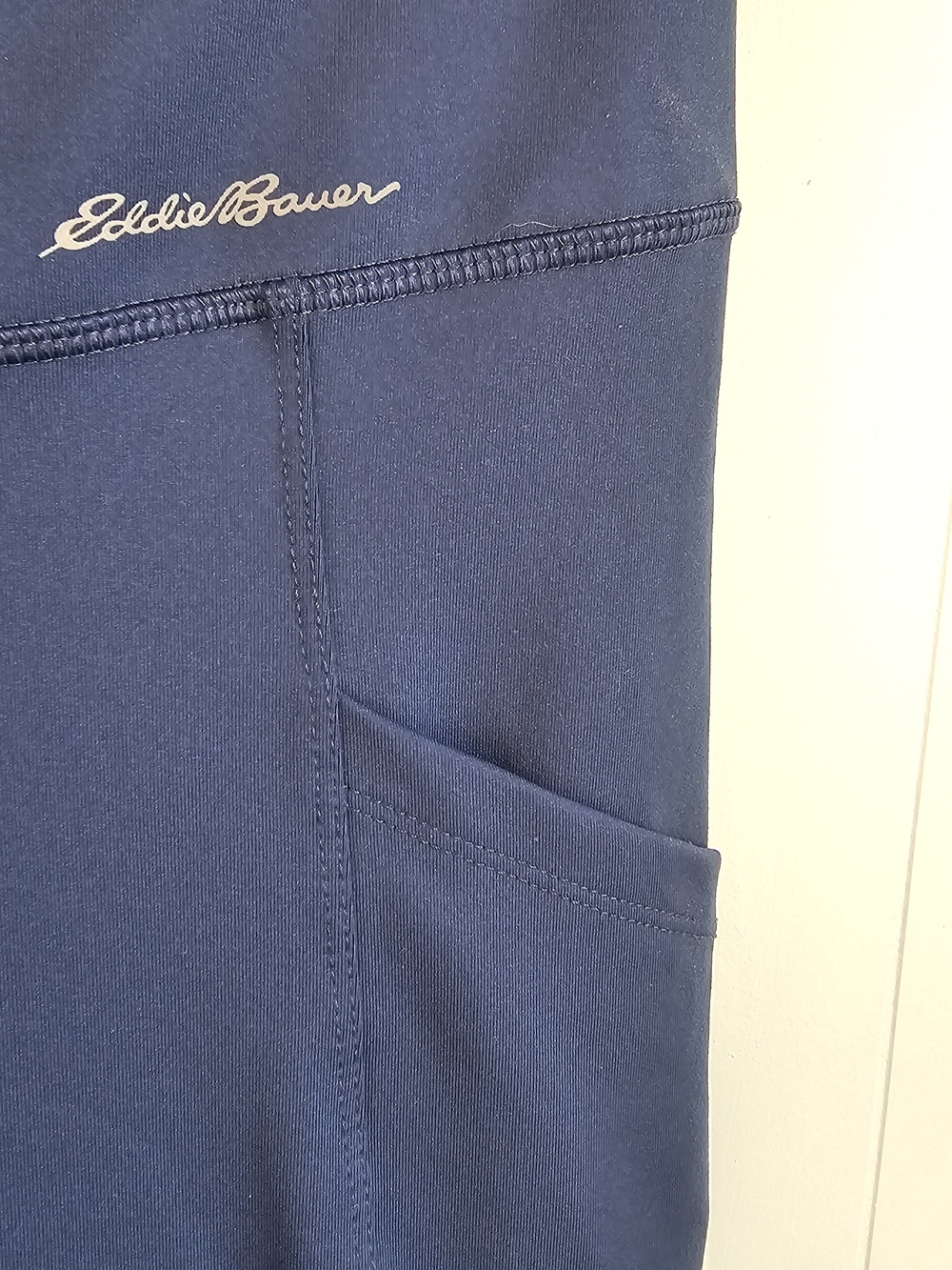 EDDIE BAUER Navy Trail Tight - Picture 3 of 6